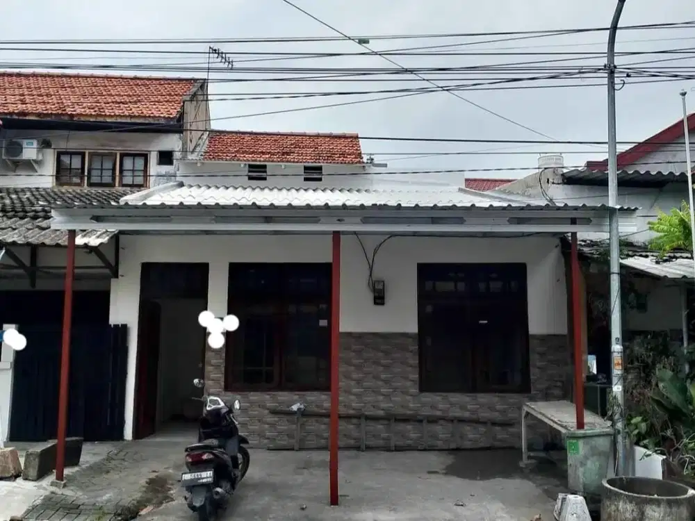 Dijual RUMAH MURAH STATEGIS BARU RENOV 1,5 LANTAI ROW JALAN ASPAL Lokasi Bratang Binangun Surabaya Kota