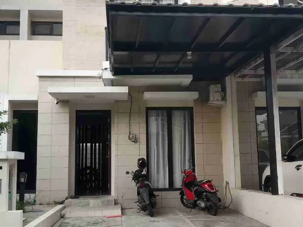 Jual Murah Rumah 2 Lantai full renov ada small pool di Cluster GreenAra Harapan Indah 2 Bekasi 2M nego