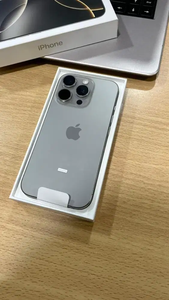 iPhone 16 Pro 128 gb ex iBox bh 100% Open Box belum pakai siklus 0