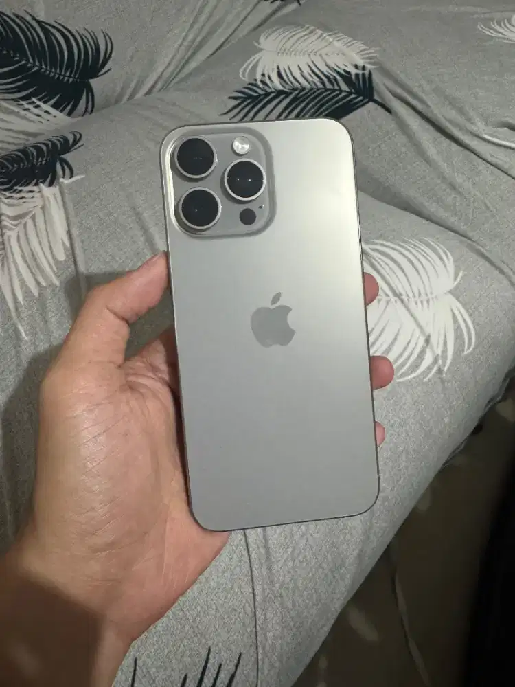 iphone 15 pro max 1TB ibox natural titanium