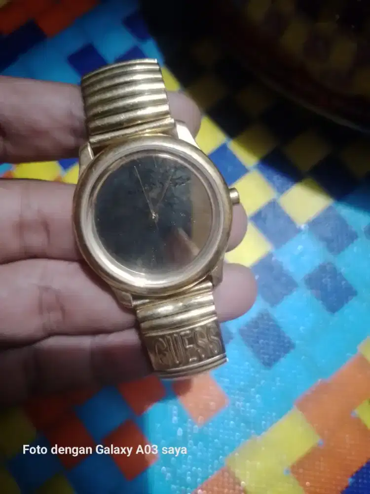 Jam Tangan GUESS Original Kondisi Minus Pemakain