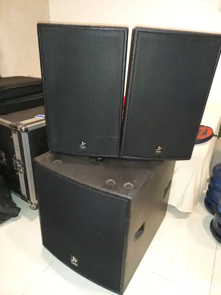 1 set sound sistem ( DG Tech F-7000 )