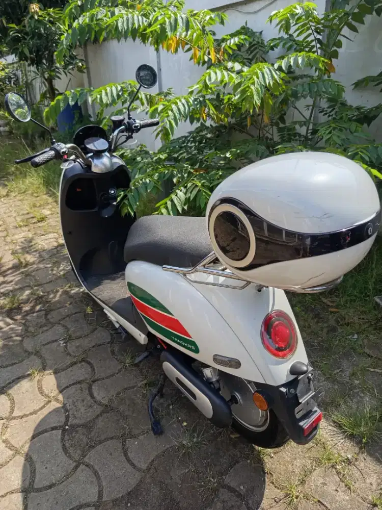 Dijual motor listrik Tangkas type E6Box cakeep