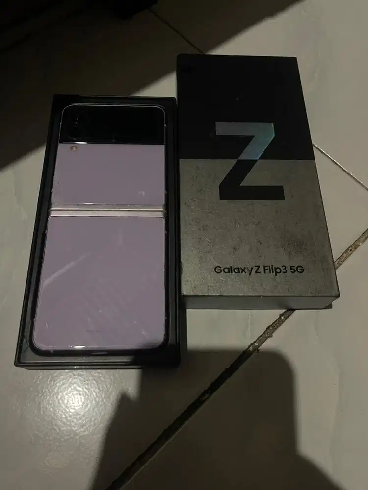 samsung z flip3 8/256gb sein