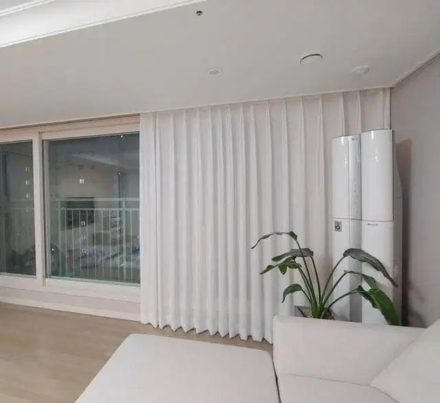 Gorden Wallpaper Vitrase Kaca Film Korden Roller Vertikal Blinds