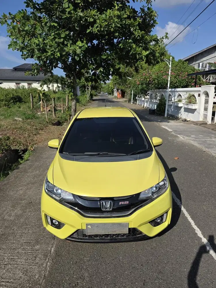 Honda jazz RS yellow