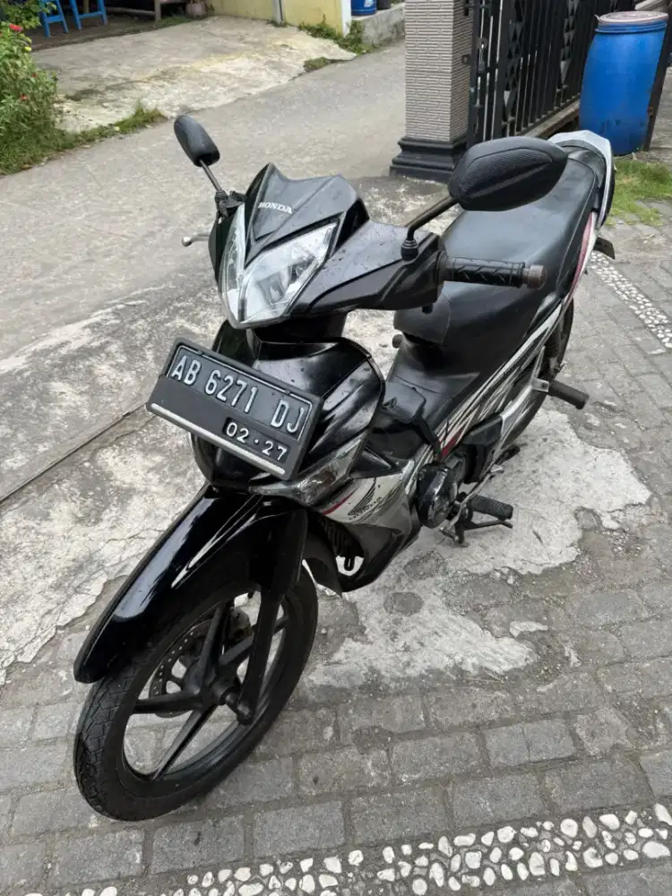 Supra 125 karburator double cakram THN 2012 plat AB Bantul