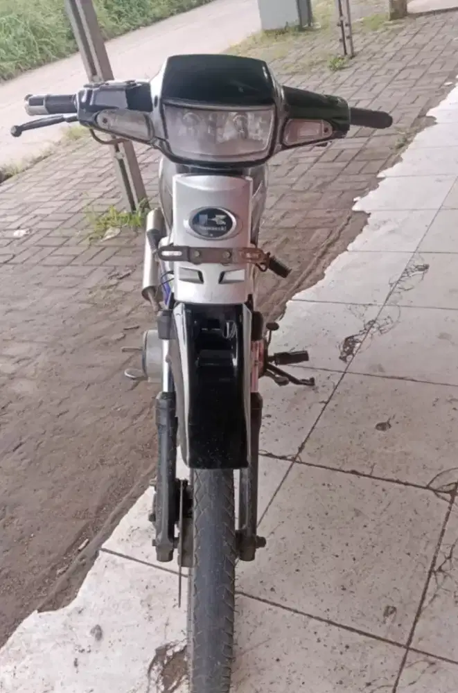 Kawasaki kaze r 2003 Ss komplit