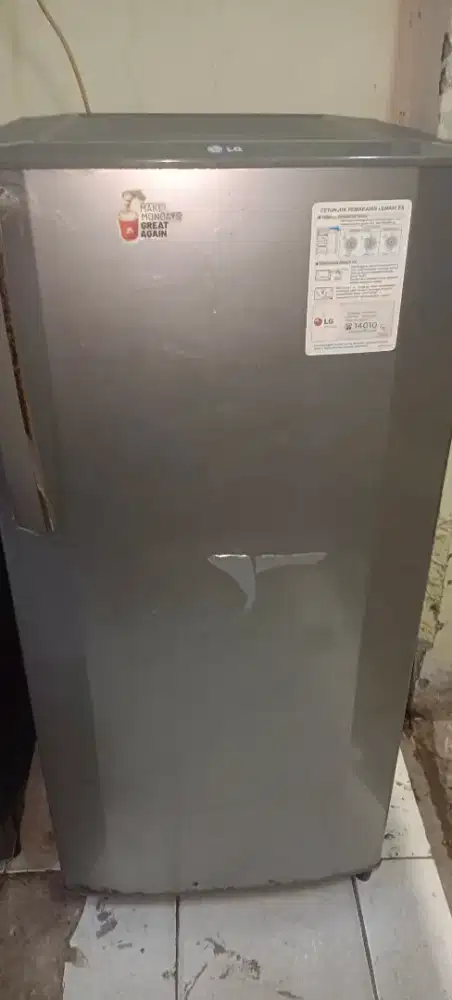 jual kulkas 1 pintu Merc LG masih ory