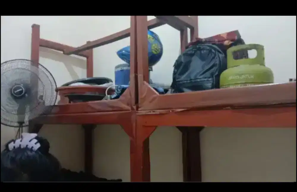 Jual meja makan bekas jualan