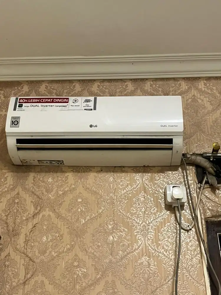 Ac LG 1/2 Pk jarang di pakai