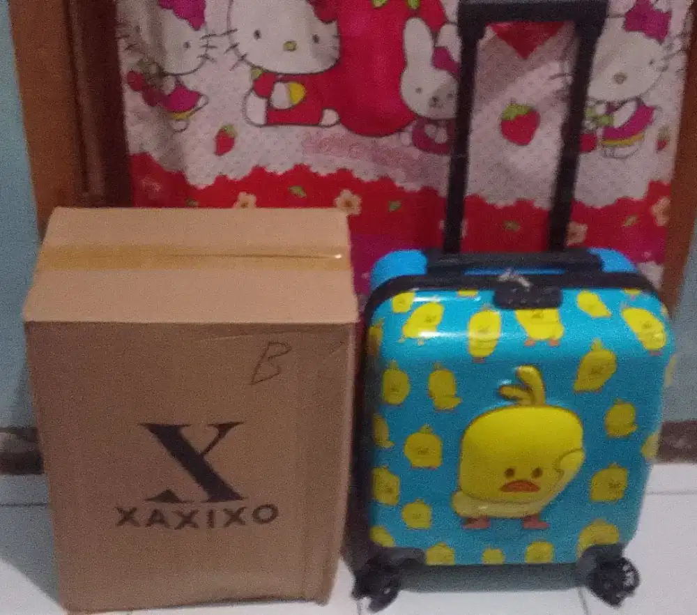 KOPER KARAKTER ANAK Ukuran 18 inci
BARU & MODEL BARu