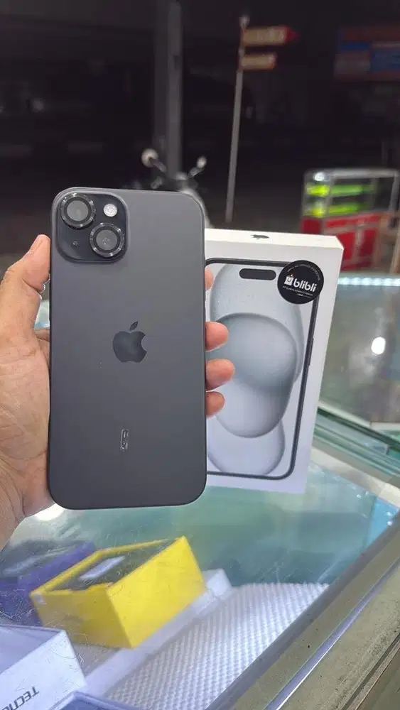 IPHONE 15 IBOX 128GB BH 88% REAL SUPER MULUS BAWAAN LAHIR