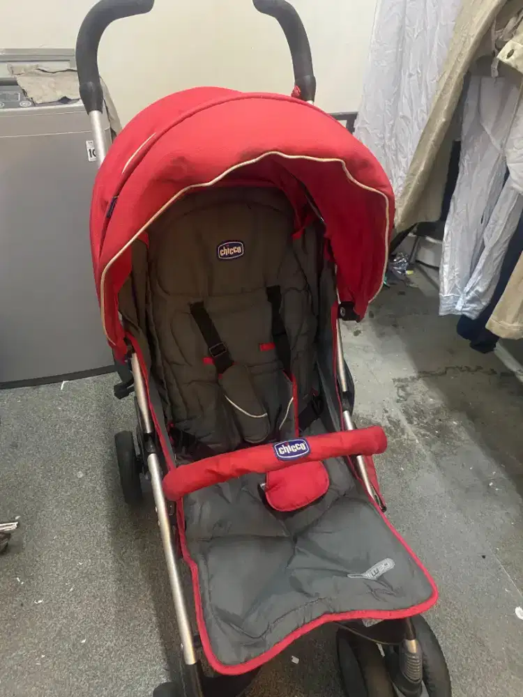 Stroller Chicco bekas