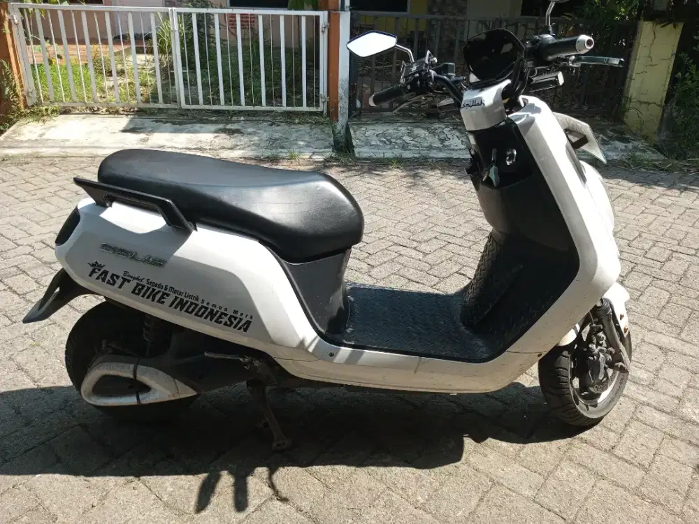 Selis E-Max bisa 120km