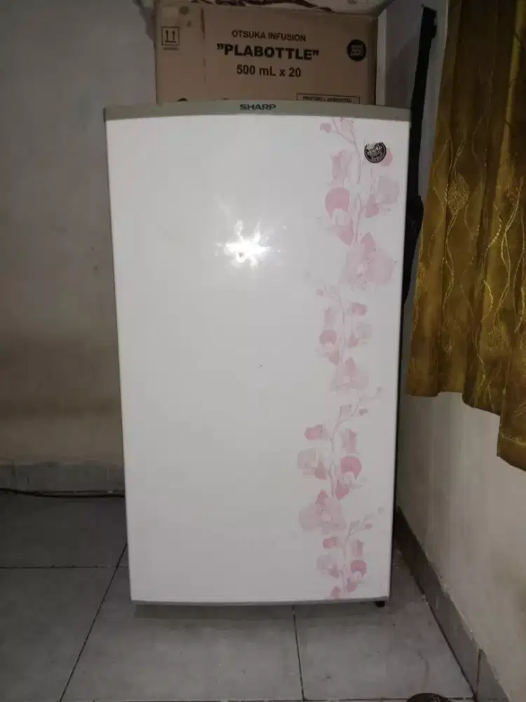 Kulkas 1 pintu merk sharp