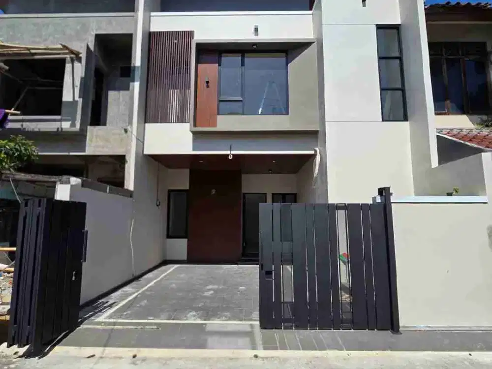 Rumah baru dalam komplek di Pulo Asem Rawamangun Jaktim