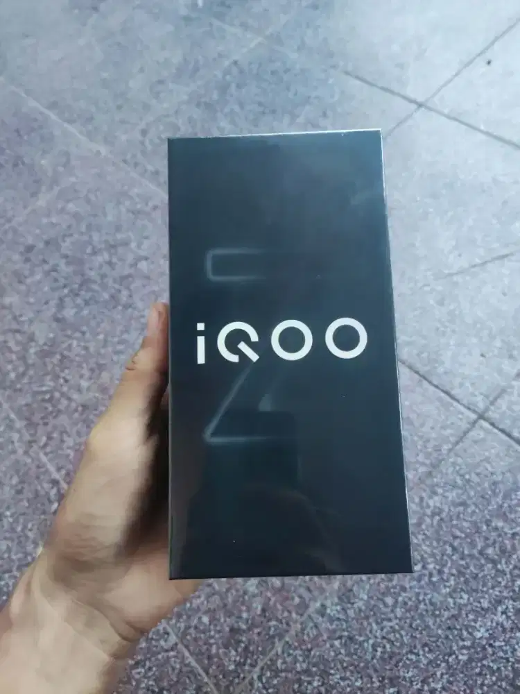 (BARU 100%) iQOO Z9x 5G ram 8/128 Fullset Segel asli no repack RESMI