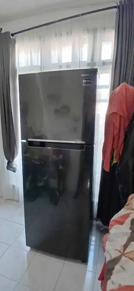 Kulkas Samsung 384L twin cooling plus