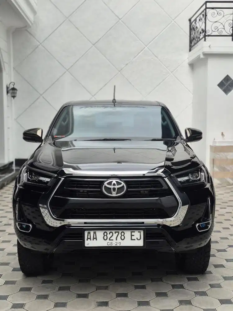 Hilux Double cabin 2.4 V 2023 AT kM 20 rb
