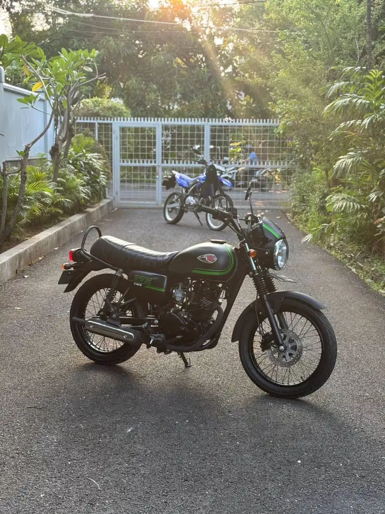 KAWASAKI W175 CAFE 2021 !!!