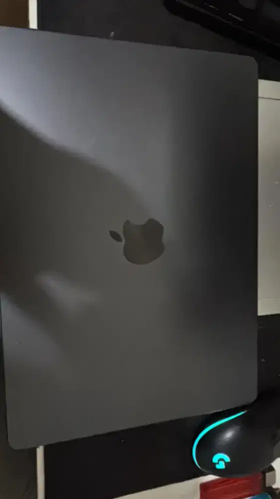 macbook pro m3pro 14inch 1tb ibox fullset nominus mulus seperti baru