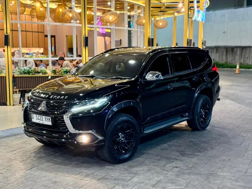 PAJERO SPORT DAKAR ROCKFORD FOSTAGE 4X2 AT DIESEL KM LOW