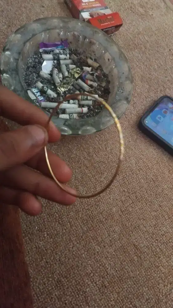 Terima jual emas dan berlian dari toko lain.menerima harga tinggi