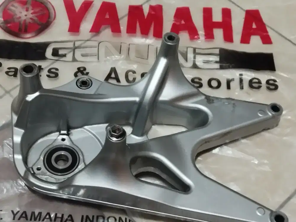 Swing arm aerox connected
