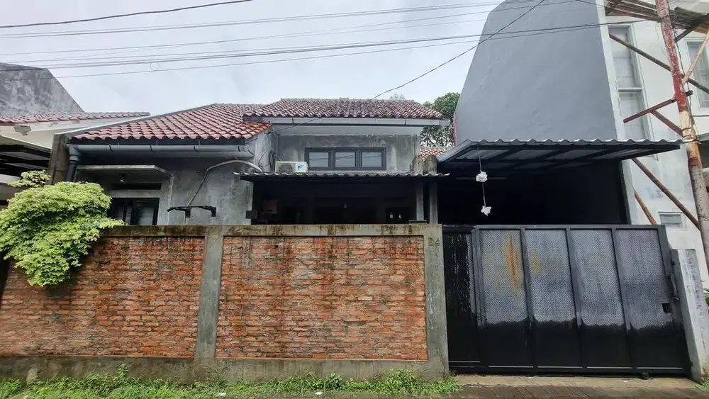 Di jual rumah dengan gaya industrial