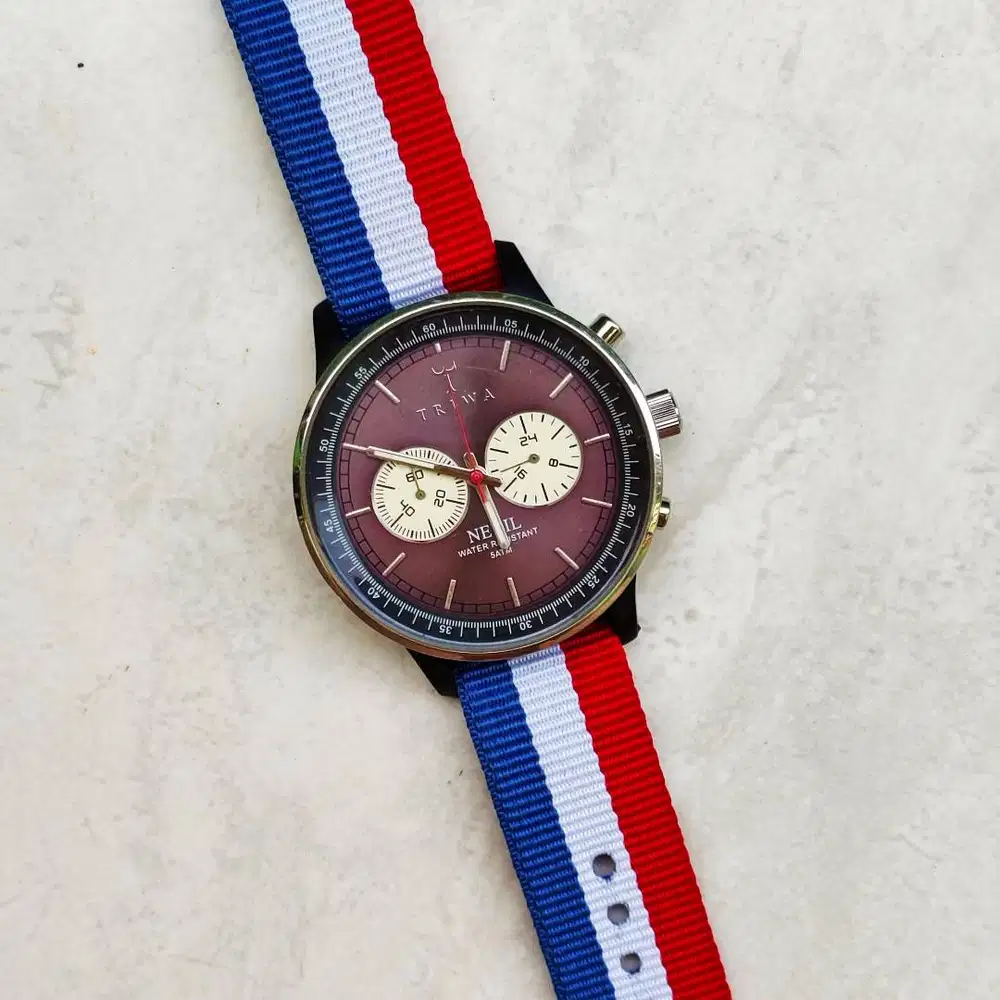 Jam Tangan Triwa Sweden Chronograph Wine Brown Panda Dial Super Rare