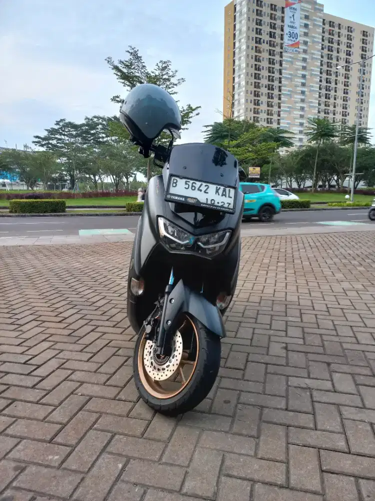 Jual yamaha nmax 2022 surat komplit pajak hidup mesin scvt halus