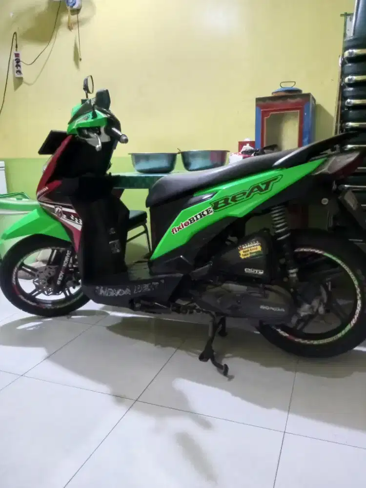 Honda beat fi tahun 2018 lengkap pajak + plat B off
