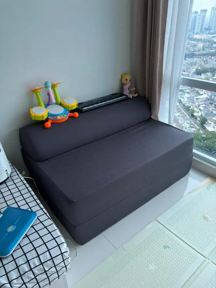 Dijual NYKIL (IKEA) Sofabed Dark Grey