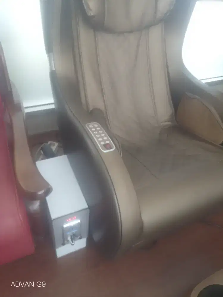 SOFA PIJAT jmG berfungsi NORMAL semua, daya listrik 60 watt