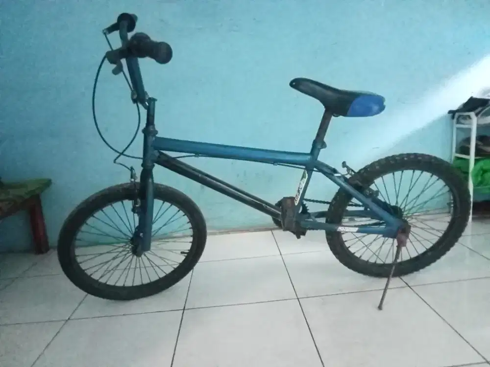 Sepeda bmx bekas