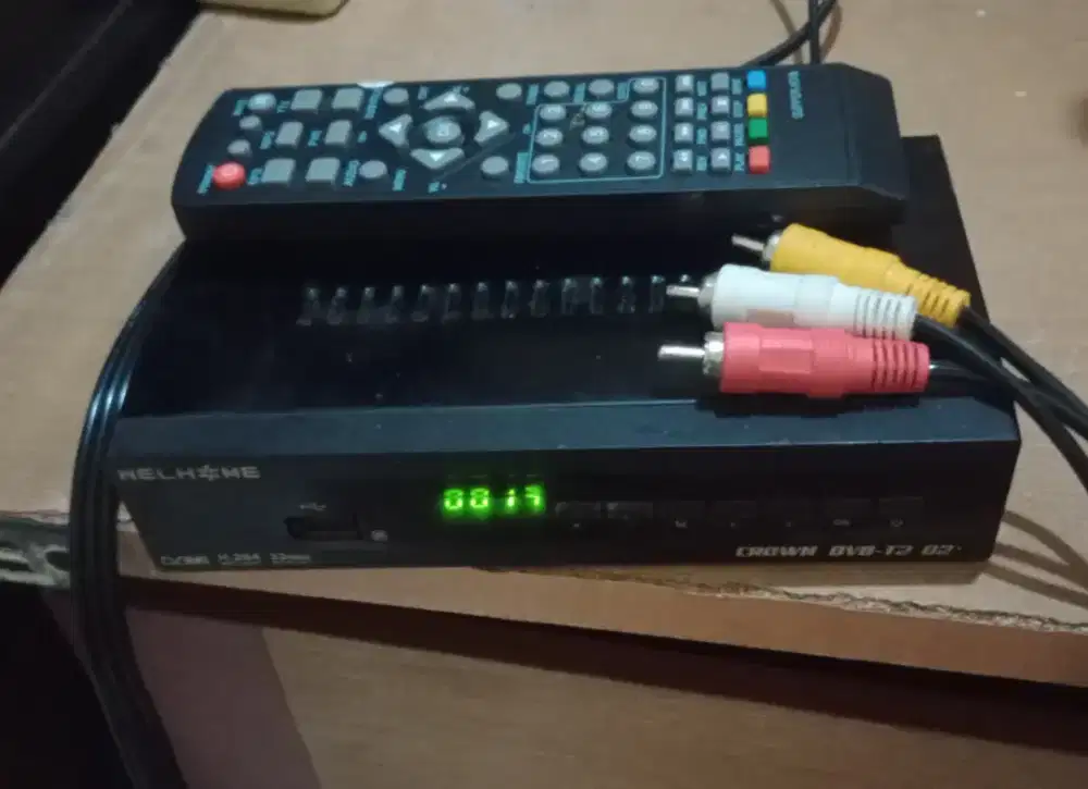 Dijual stb nya plus remot