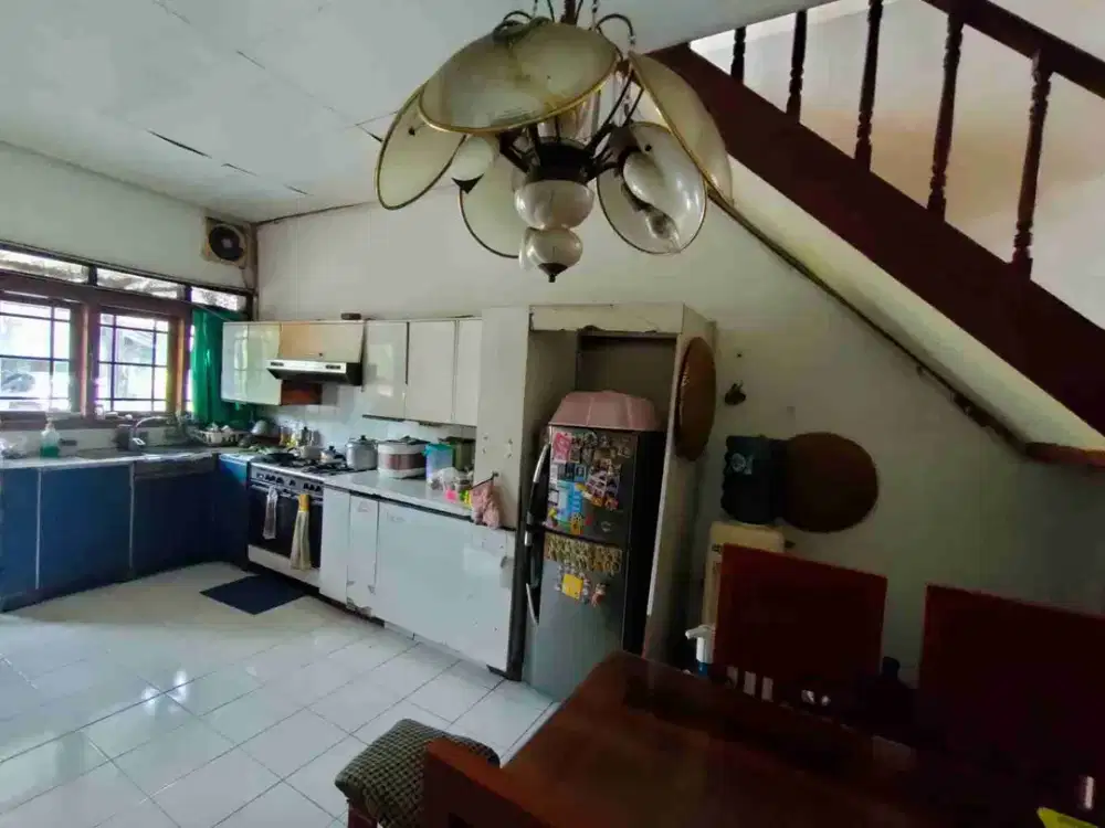 dijual rumah hitung tanah kopo permai bandung lokasi bagus besar