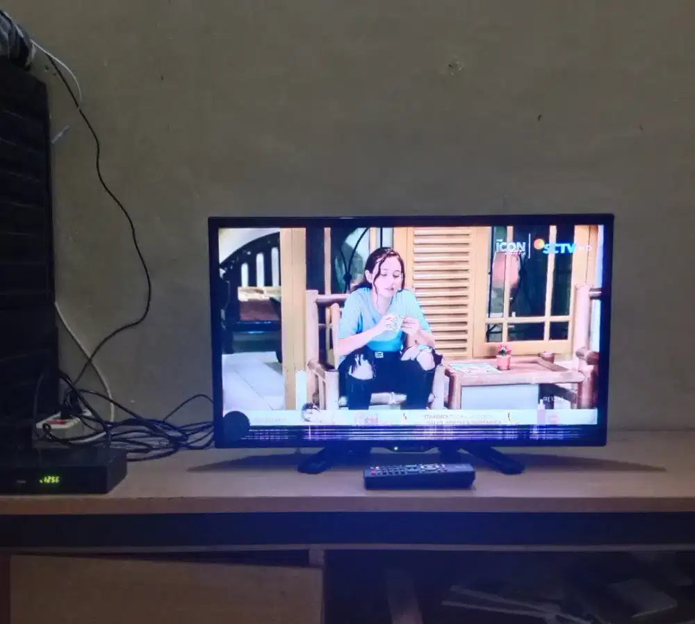 Jual TV sharp 24 inchi  siap tonton