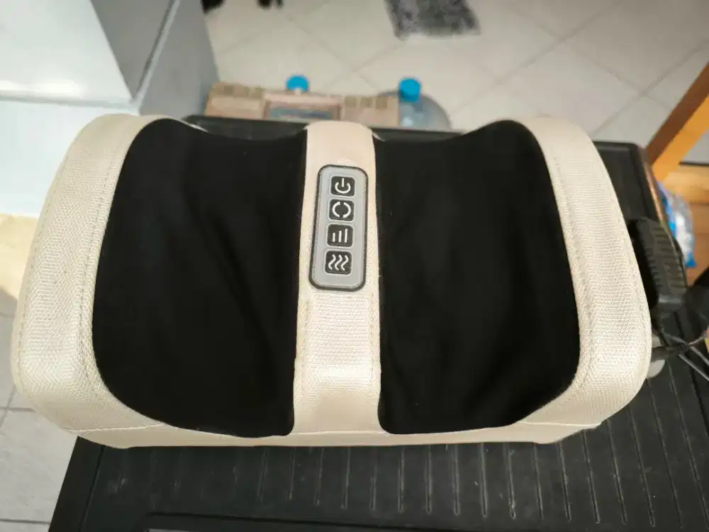 Alat pijat refleksi kaki