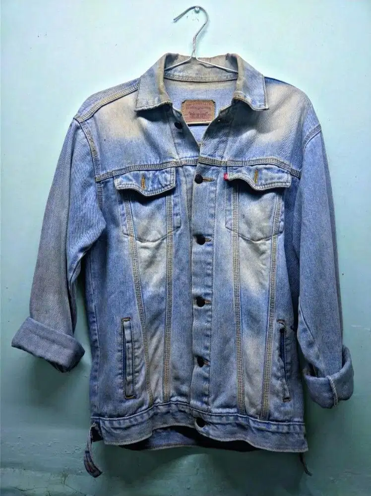JAKET VINTAGE LEVIS TRUCKER  JEANS UNISEX
