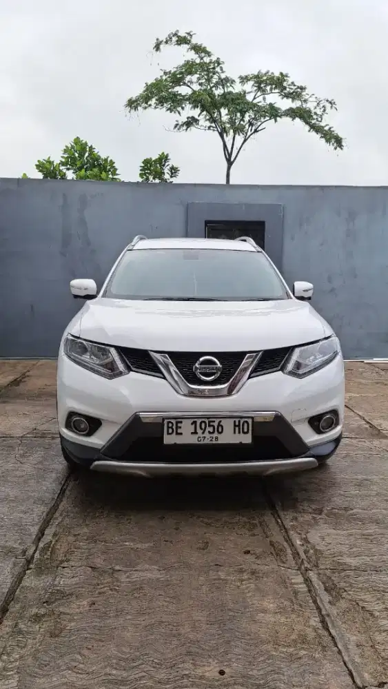 Dijual nissan xtrail 2018