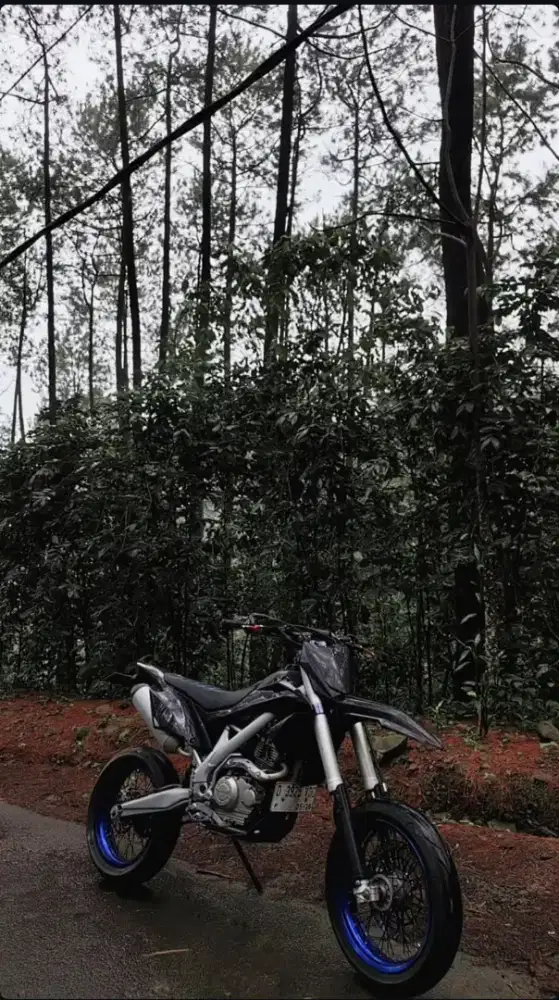 MOTOR KAWASAKI KLX 150 BF TAUN 2018