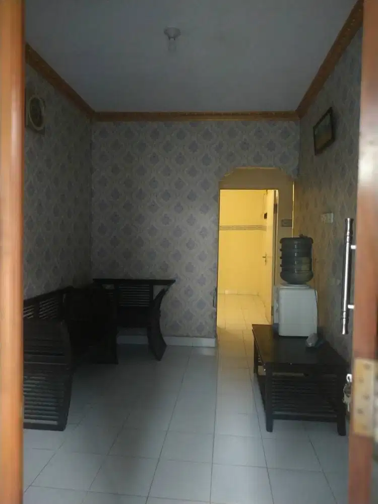 Dijual Rumah, Lokasi sangat Strategis, Murah.