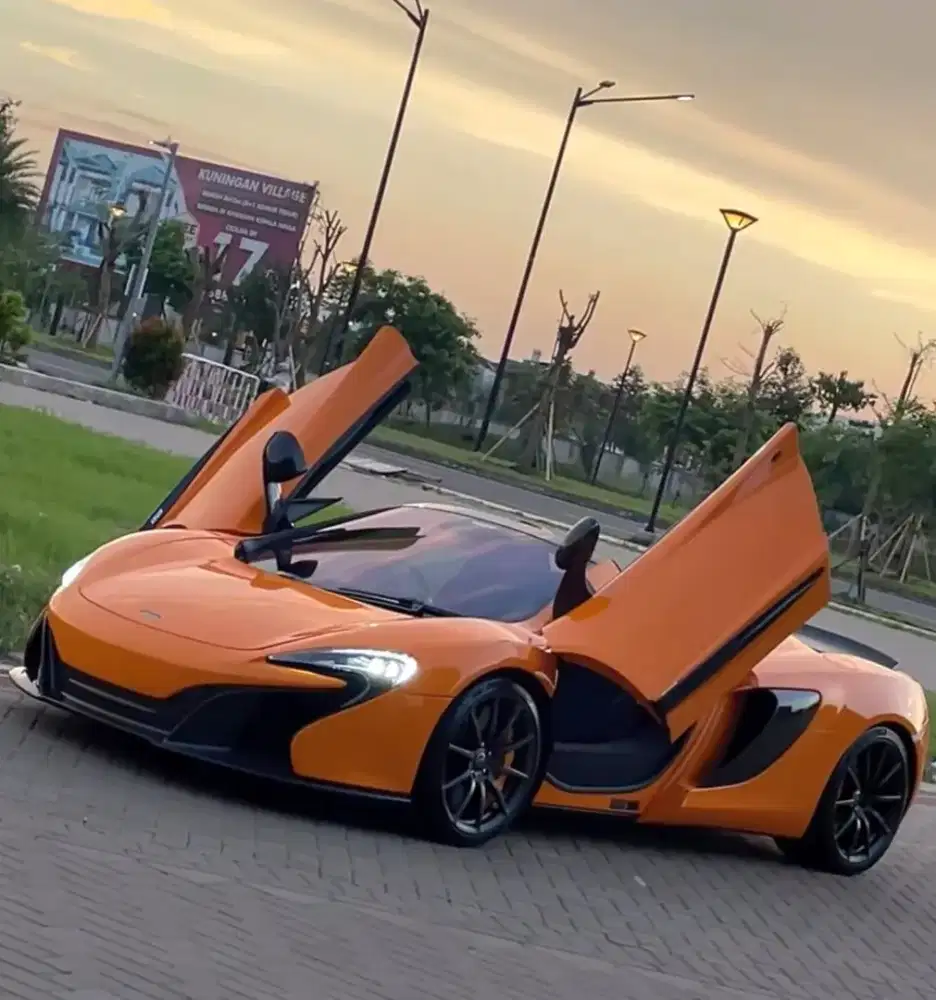 MURAH. McLaren 650s Spider 2015 aventador 2014 mp4 458 ferrari