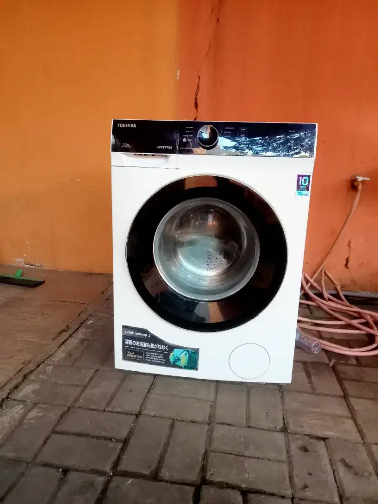 Mesin  Cuci  Otomatis Toshiba
