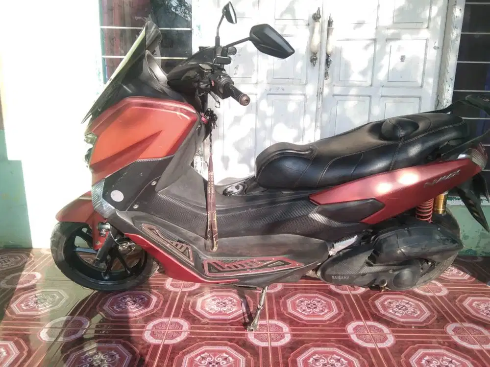NMAX MERAH masih segar
