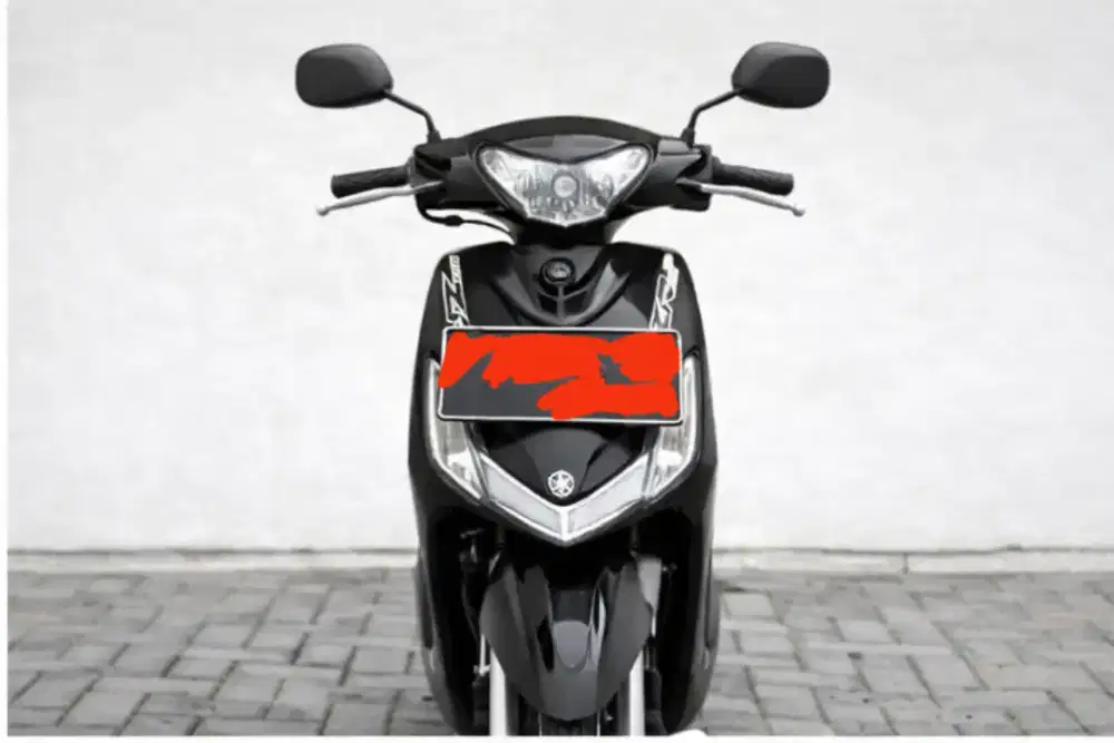 Yamaha Mio warna hitam untuk harian