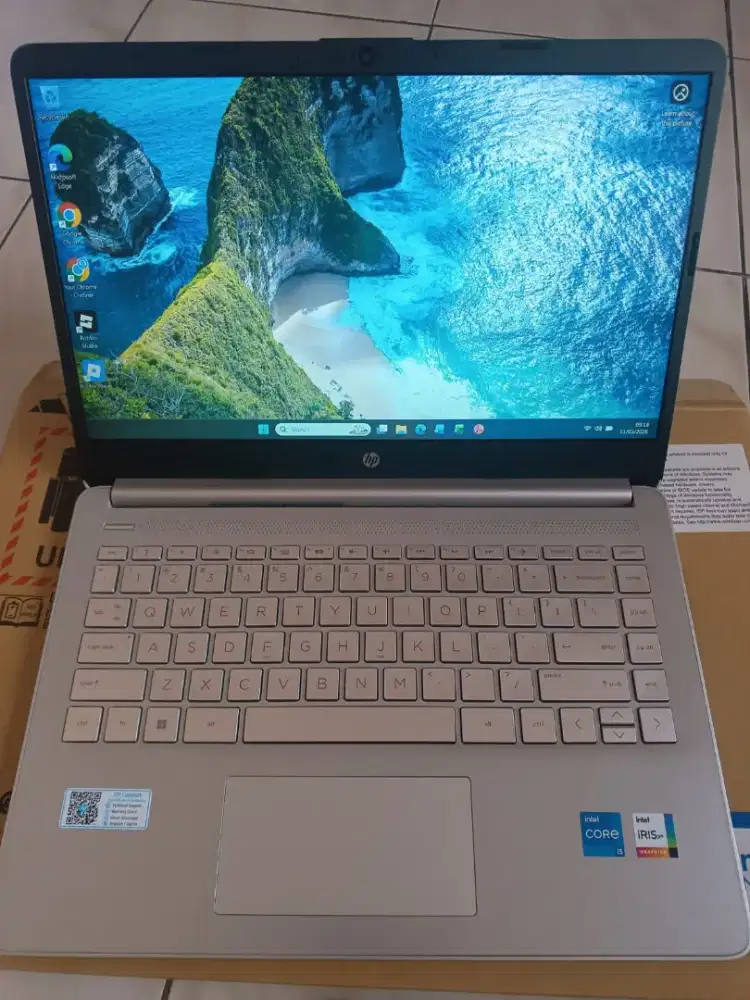 Laptop merk HP 14s-dq5227TU