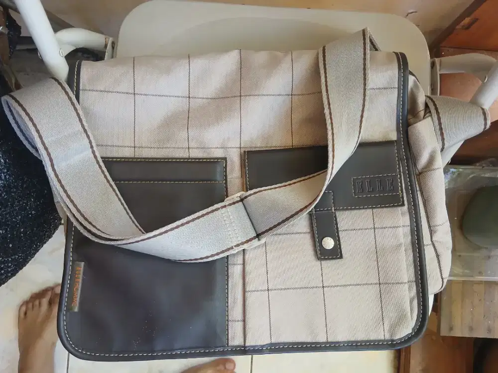 Tas kerja pria Elle Authentic
